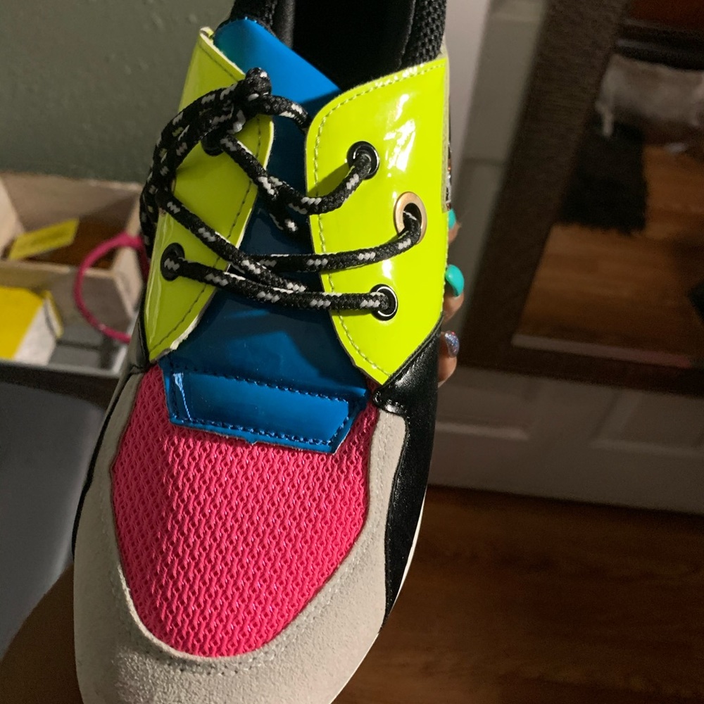 Woman Designer Shoes - Picture 5 of 5